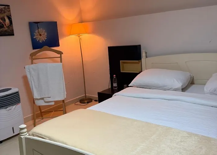 Hotelvila 22 4* Τίρανα